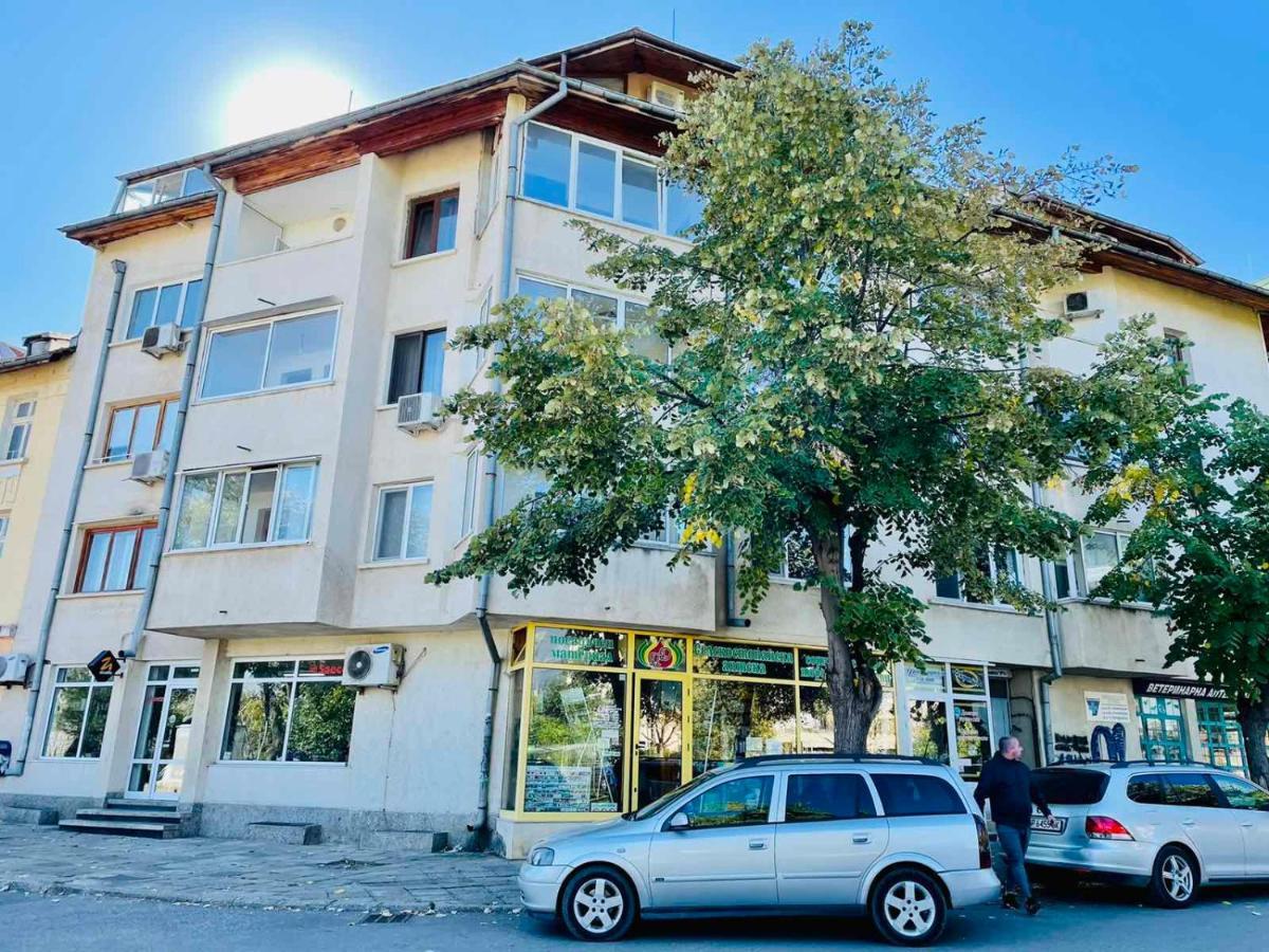 Ferienwohnung Panorama-М Vratsa Exterior foto